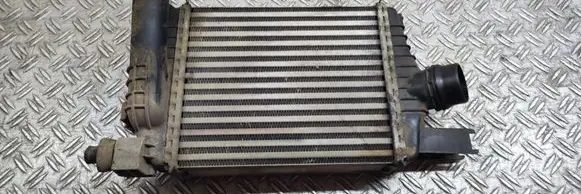 Renault Captur Intercooler radiator 144961381R