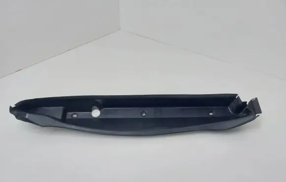 Mercedes-Benz CLS C218 X218 Fender foam support/seal A2188890125 BBP182401