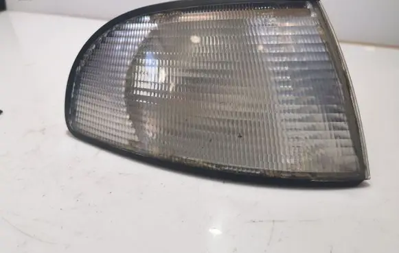 Audi A4 S4 B5 8D Front indicator light 67733060