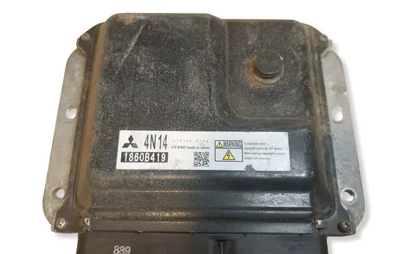 Mitsubishi Outlander Engine control unit/module ECU 1860B419 2757000724 4N14