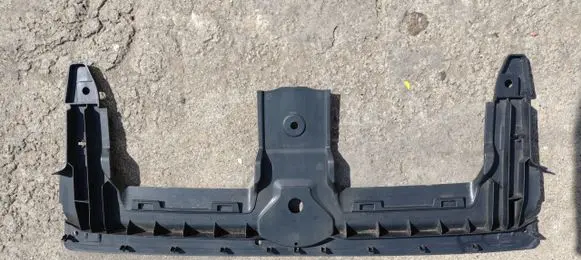 Audi Q7 4M Engine bonnet/hood lock trim molding 4M0807081A