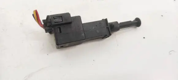 Volkswagen Golf IV Brake pedal sensor switch KG0577RZ01