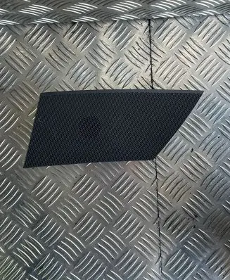 Side speaker trim/cover