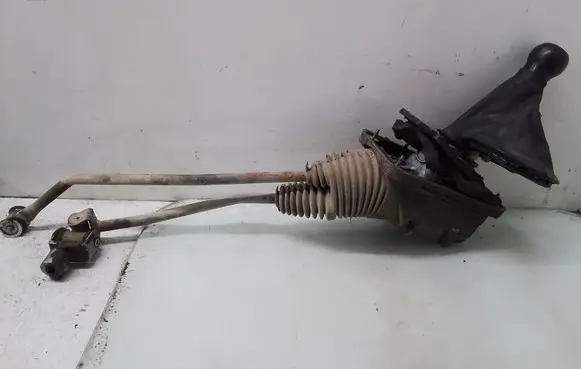 Audi A4 S4 B5 8D Gear shifter/selector 8D0711406A
