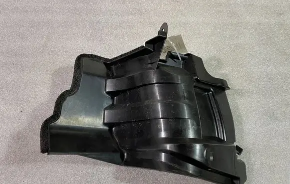 Lexus RX 450H Intercooler air guide/duct channel 5329148040