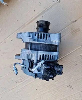 BMW 4 G22 G23 G24 G26 Generator/alternator 8490440 A1503M0