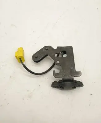 BMW X5 F15 Bonnet Pedestrian Airbag Actuator 7326020