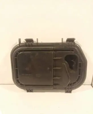 Volkswagen Golf IV Headlight/headlamp dust cover 16016300