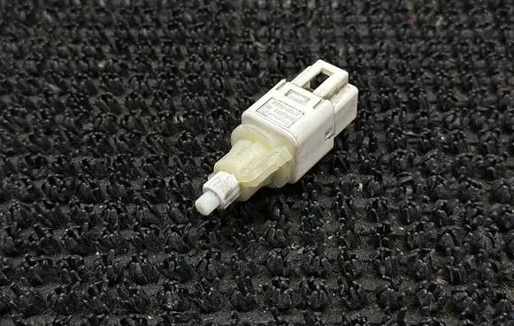 Infiniti QX60 L50 Brake pedal sensor switch F80CS71