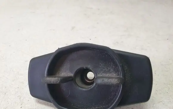 Suzuki Swift I Spare wheel mounting bracket 7545060G0