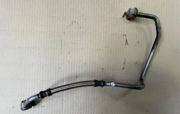 Citroen DS5 Turbo turbocharger oiling pipe/hose 9686668880