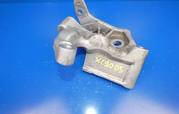 Volvo XC90 Engine mounting bracket 31430490 AD7VM1 AD7VM