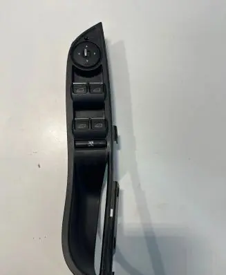 Ford Focus Electric window control switch AM5T14A132CA 10020922