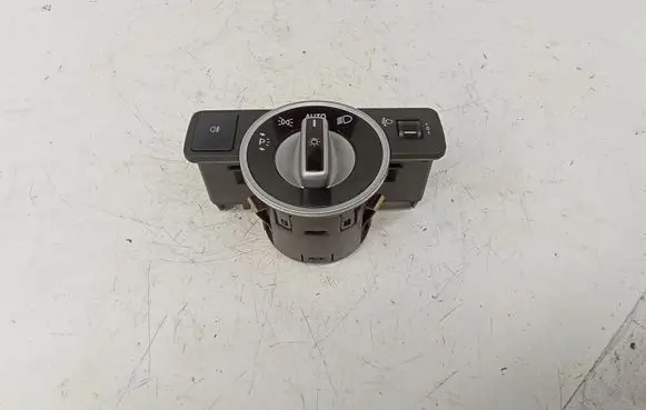 Light switch