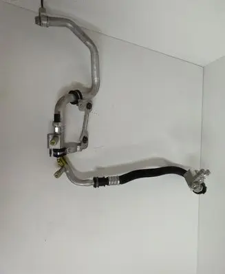 Maserati Ghibli Air conditioning (A/C) pipe/hose 670030074