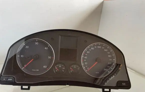 Volkswagen Golf V Speedometer (instrument cluster) 1K0920853BX V0011000 VWZ7Z0M7001579