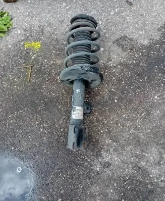 Peugeot 3008 I Front shock absorber with coil spring