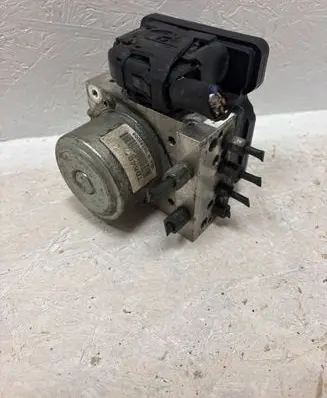Nissan Juke I F15 ABS Pump TD8401 25282006