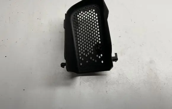Porsche Macan (95B) Intercooler air guide/duct channel 95B121700FFFF 95B121700F