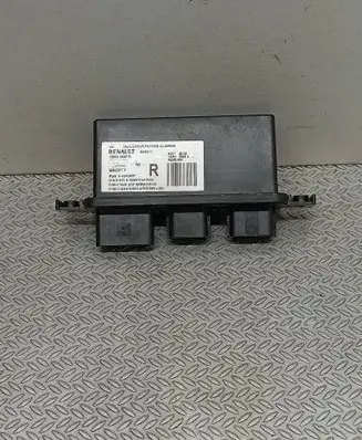 Renault Latitude (L70) Other control units/modules 260550002R 89902371F