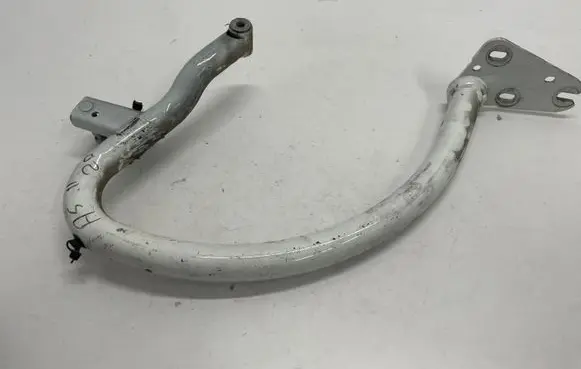 Audi S5 Tailgate/trunk/boot hinge