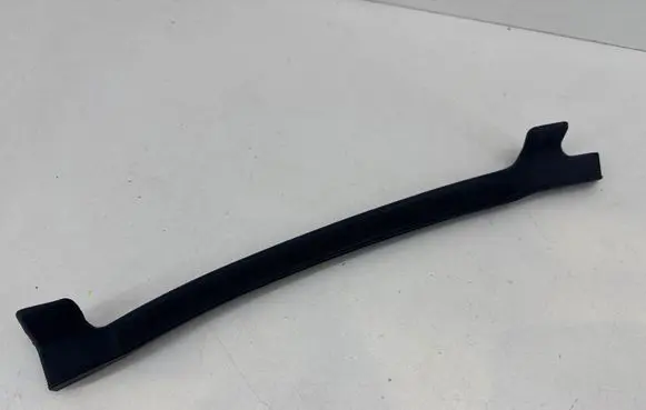 KIA EV3 Rubber seal tailgate window/glass 81865EV100