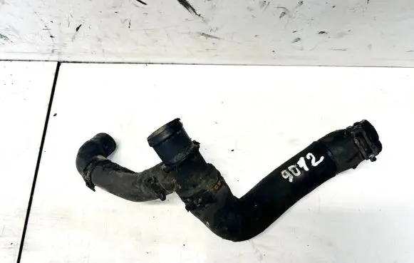 Honda CR-V Engine coolant pipe/hose
