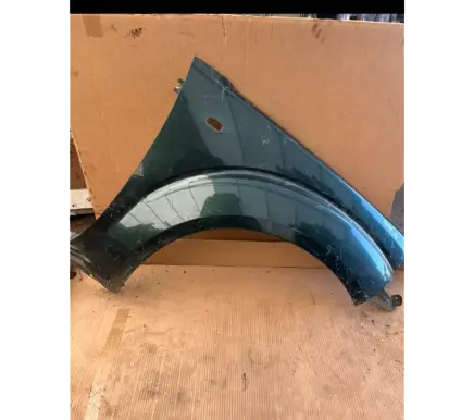Nissan Navara Fender