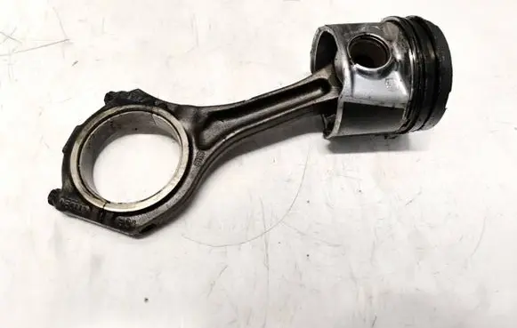 Audi A4 S4 B6 8E 8H Piston with connecting rod 059j