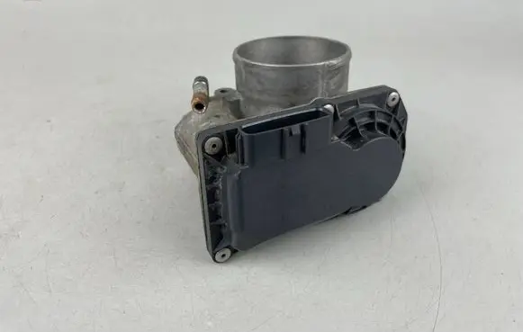 Subaru Outback Throttle valve 16112AA38A