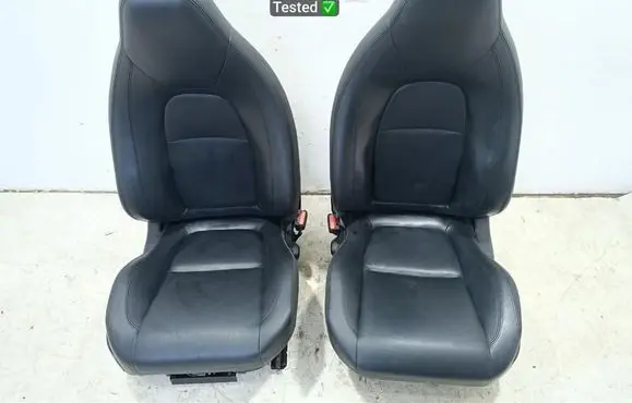 Jaguar F-Type Seat set 