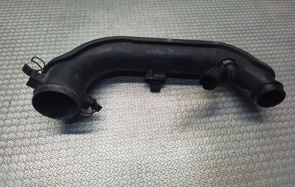 Ford Transit Intercooler hose/pipe 6C119R504C