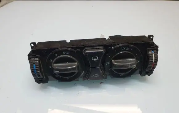 Mercedes-Benz C W202 Climate control unit 2108300185