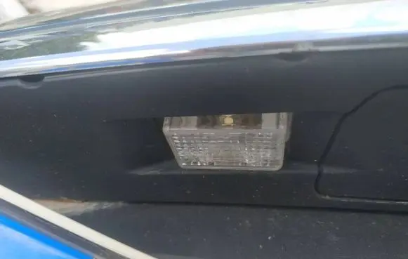 Mercedes-Benz E W212 Number plate light