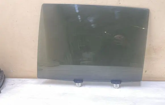 Mitsubishi Eclipse Cross Rear vent window glass DOT20M2L3AS3