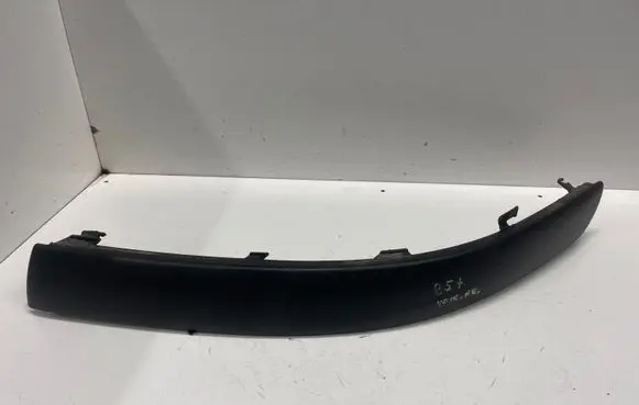 Volkswagen PASSAT B5.5 Front bumper splitter molding 3B0807717D