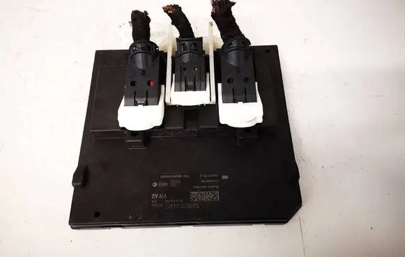 Audi A3 S3 8V Comfort/convenience module 5Q0937084AC