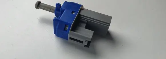 Clutch pedal sensor