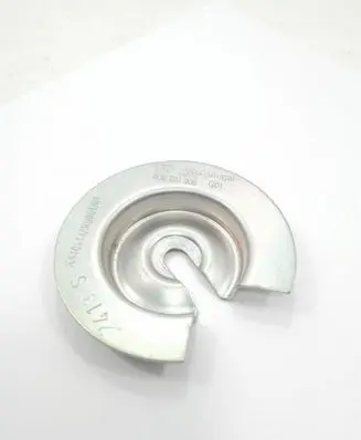 Audi Q3 8U Spare wheel bolt 8U0601205
