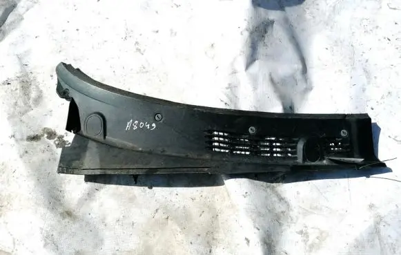 Peugeot Partner Wiper trim 9642405777