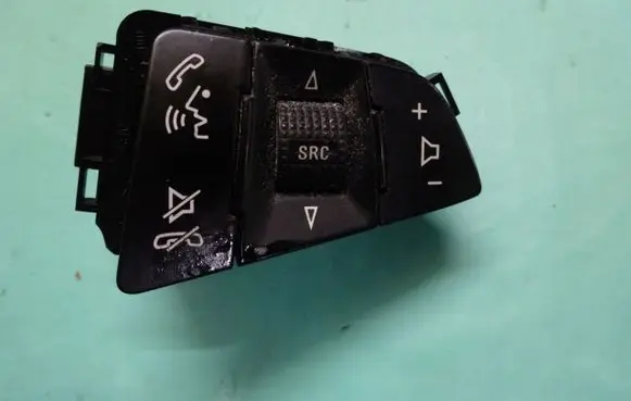 Opel Zafira B Tailgate/trunk/boot open switch 