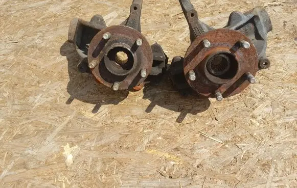 Ford Focus Front wheel hub spindle knuckle