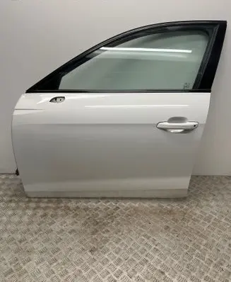 Audi A4 S4 B9 8W Front door 