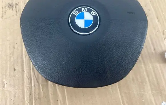 BMW 5 F10 F11 Steering wheel airbag 33678382901 618634700A 10B2281A0205
