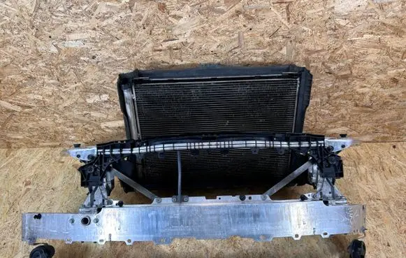 Mercedes-Benz C W205 Front piece kit 