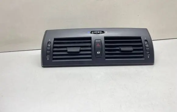 BMW X3 E83 Dash center air vent grill 3400074