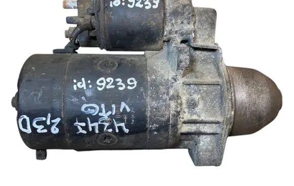 Mercedes-Benz Vito Viano W638 Starter motor 0001218162