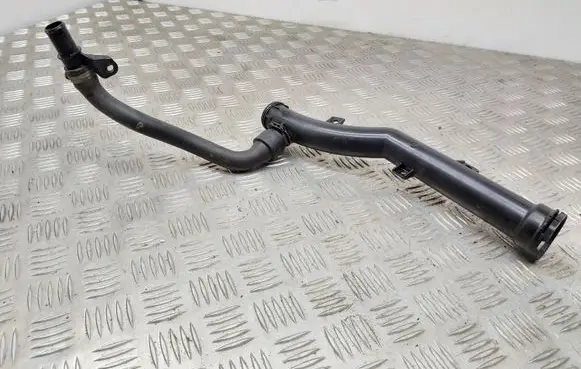 Citroen C4 Grand Picasso Engine coolant pipe/hose V758971580