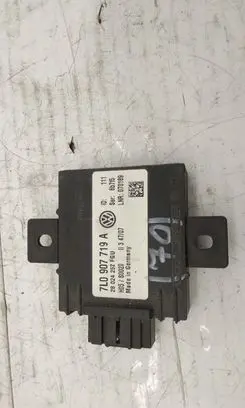 Volkswagen Touareg I Alarm control unit/module 7L0907719A