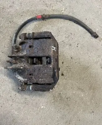 Mitsubishi Space Star Front brake caliper